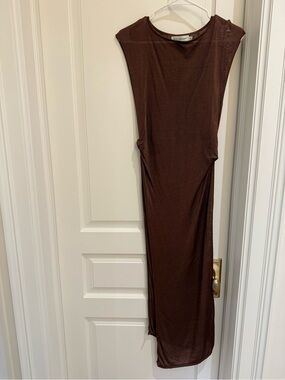 Sleeveless Brown Ribbed Tank Dress by Babaton